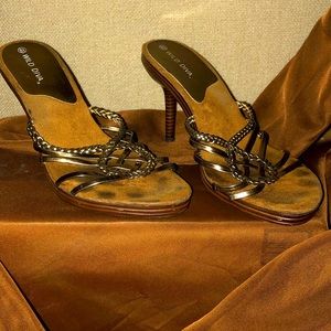 Nice slide on strappy heel